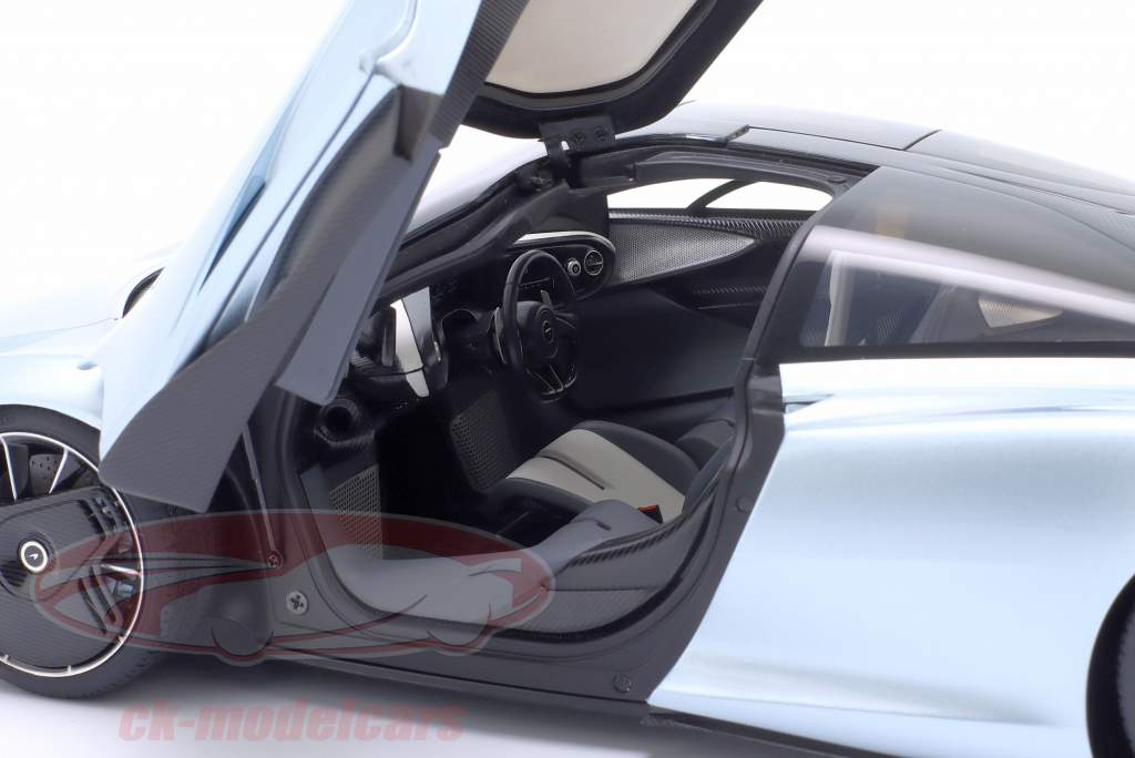 McLaren Speedtail 建設年 2020 frozen blue 1:18 AUTOart