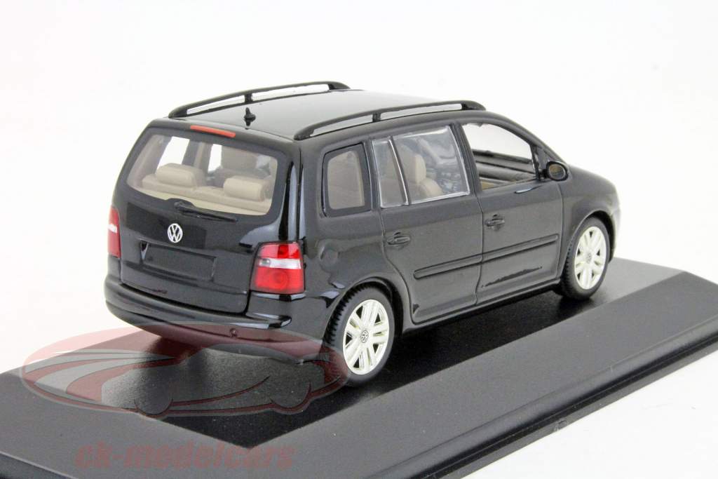 大众大众途安2003年黑色/黑色1:43 MINICHAMPS