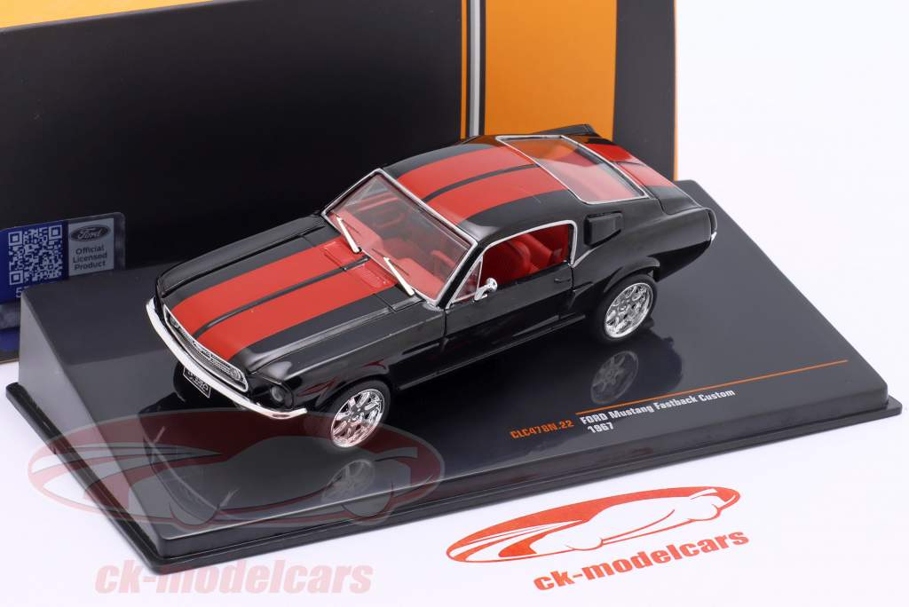Ford Mustang Fastback Byggeår 1967 sort / rød 1:43 Ixo