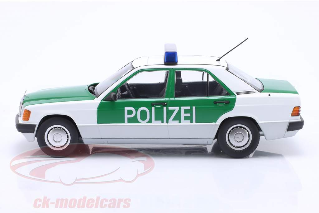 Mercedes-Benz 190 (W201) Police Germany 1993 green / white 1:18 Triple9