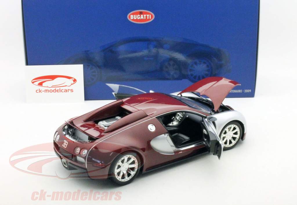 Bugatti Veyron Centenaire Л'Эдишн постройки 2009 хром-красный / красный 1:18 Minichamps