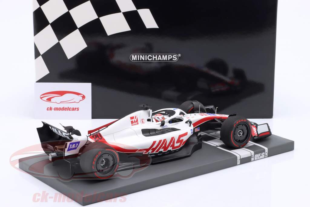 Kevin Magnussen Haas VF-22 #20 5e Bahrein GP formule 1 2022 1:18 Minichamps