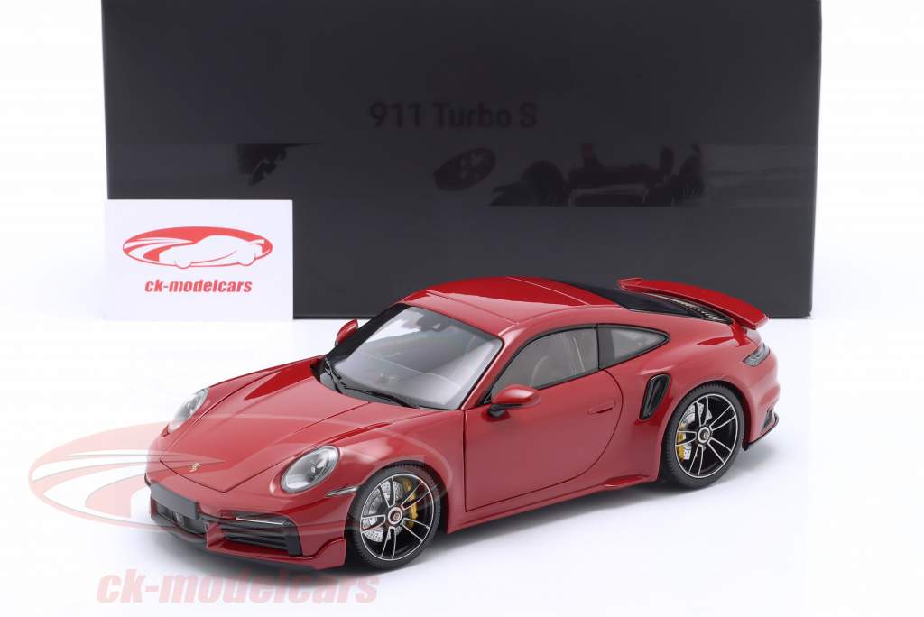 Minichamps 1:18 Porsche 911 (992) Turbo S Coupe Sport Design