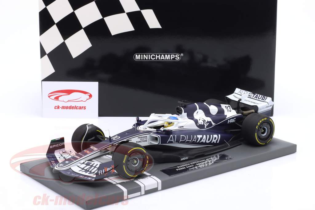 ミニカー MINICHAMPS AT02 P.GASLY 1/43 Minichamps 1:43 Pierre Gasly Alpha Tauri AT02 #10 Bahrain GP