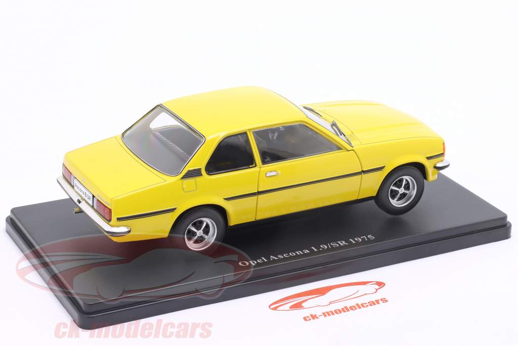 Opel Ascona 1.9 SR Année de construction 1975 jaune 1:24 Hachette
