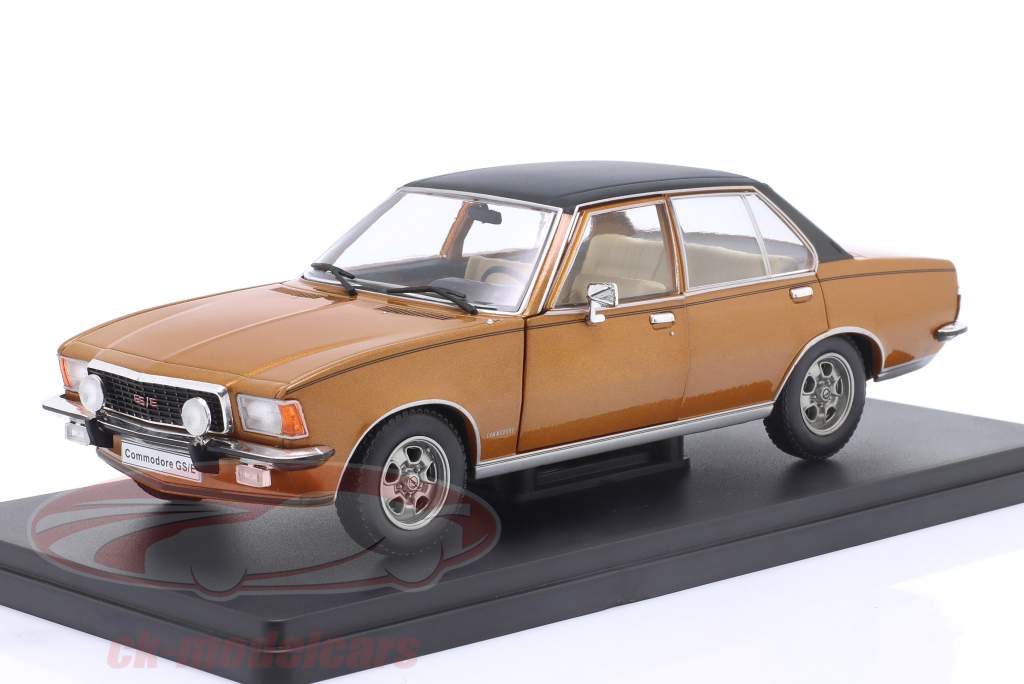 Opel Commodore B GS/E 建设年份 1972 棕色的 金属的 / 黑色的 1:24 Hachette