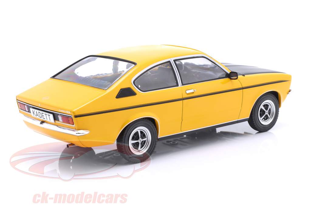 Opel Kadett C Coupe SR Année de construction 1975 jaune foncé / noir 1:18 ModelCar Group