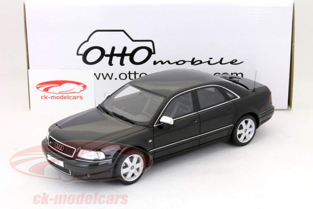 Audi S8 D2 построена в 2001 году 1:18 Ottomobile