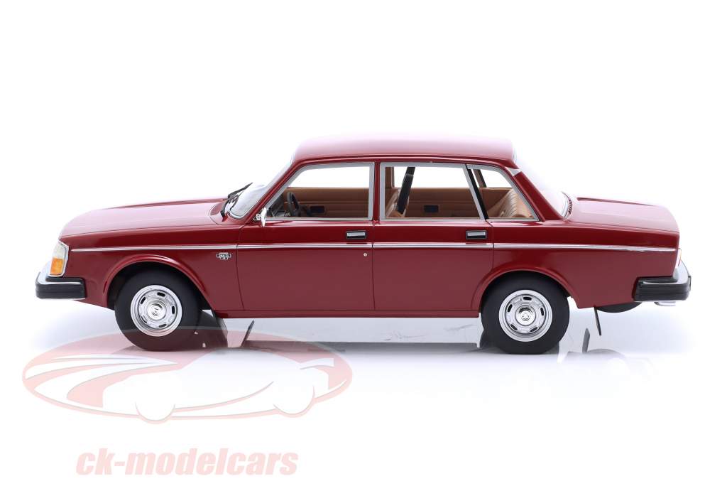 Volvo 244DL ano de construção 1975 vermelho escuro 1:18 Cult Scale