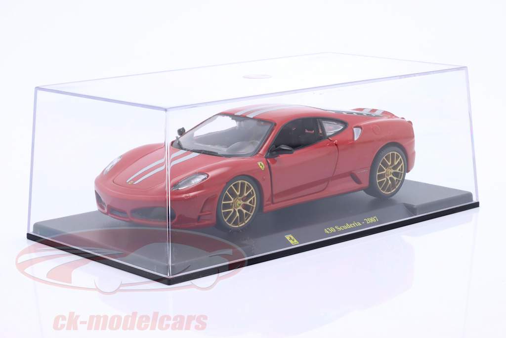 Ferrari 430 Scuderia Byggeår 2007 rød 1:24 Bburago