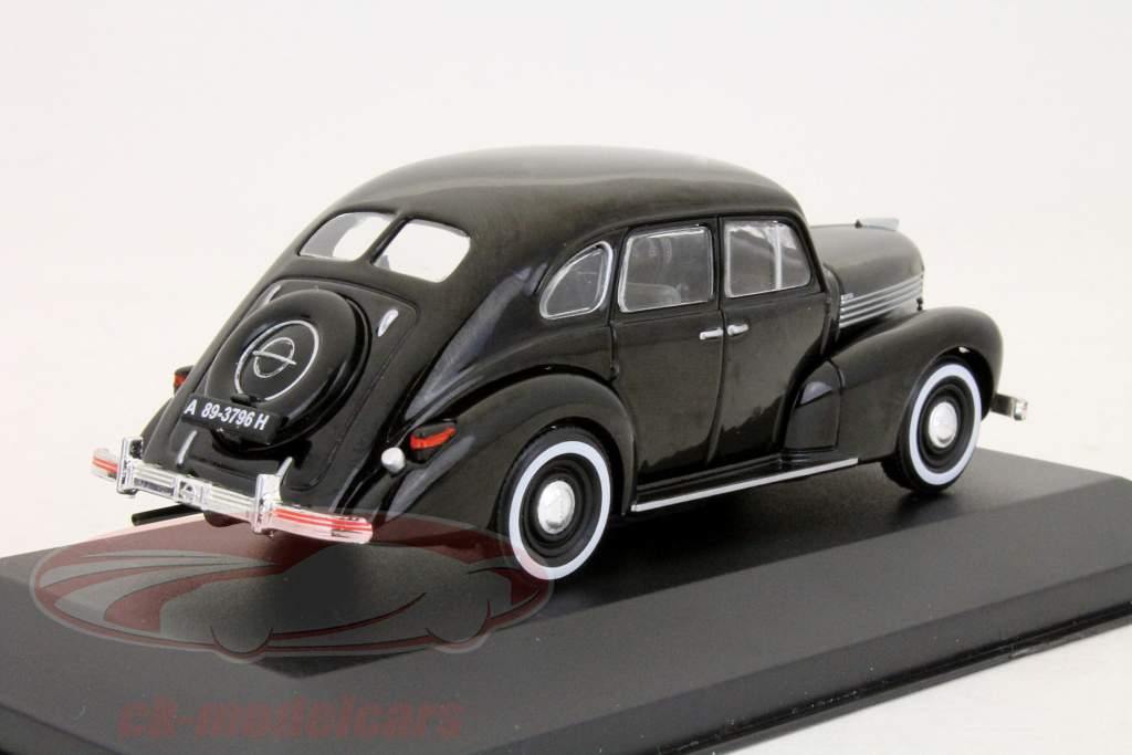 オペルカピタンブラック/ブラック1時43モデルWhiteBox