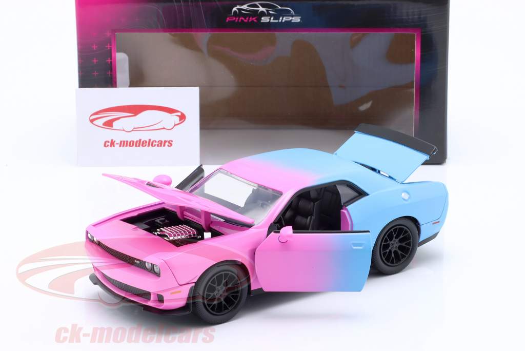 【日本未発売】PINK SLIPS ダッジチャレンジャー 1:24 日本未発売】PINK SLIPS ダッジチャレンジャー 1:24 - メルカリ