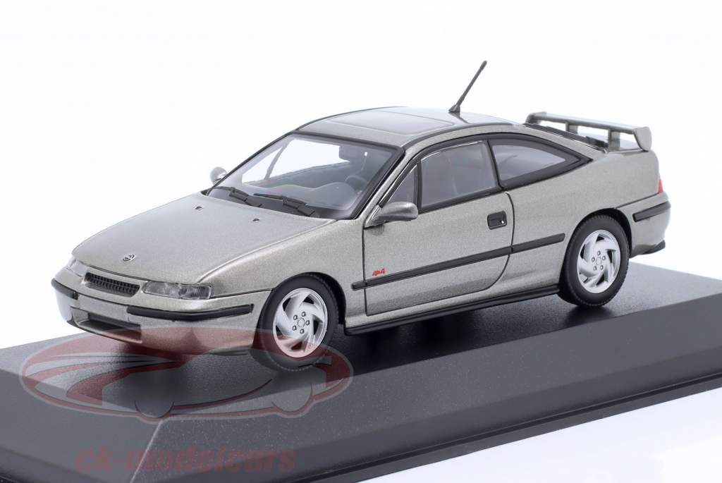 Opel Calibra Turbo 4x4 Bouwjaar 1992 Grijs metalen 1:43 Minichamps
