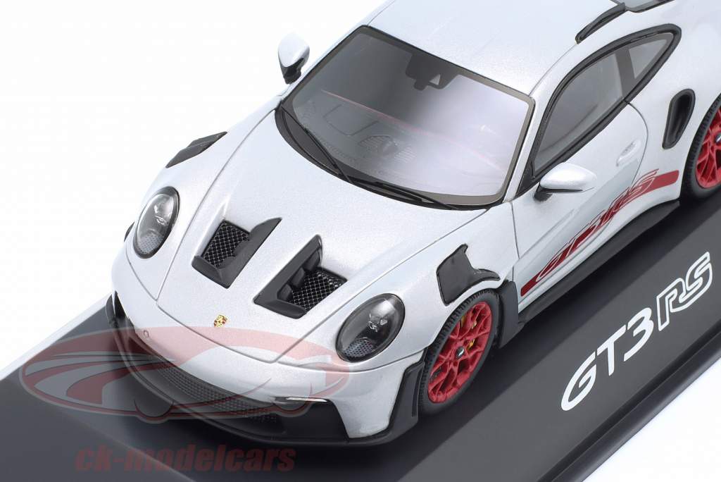 Porsche 911 (992) GT3 RS grigio ghiaccio metallico / piro rosso 1:43 Spark