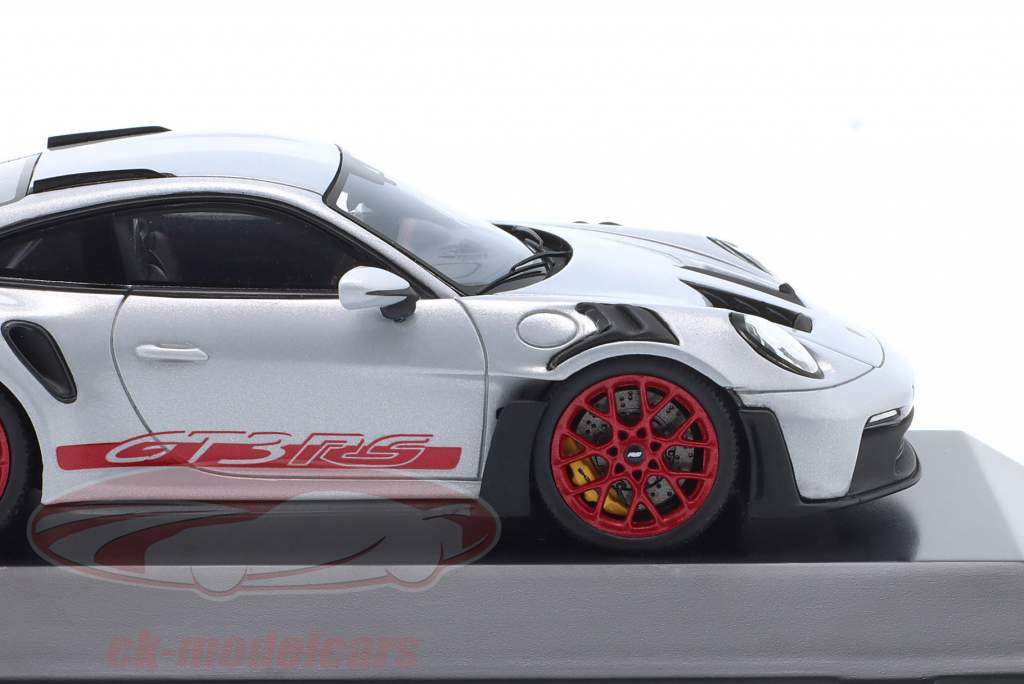 Porsche 911 (992) GT3 RS grigio ghiaccio metallico / piro rosso 1:43 Spark