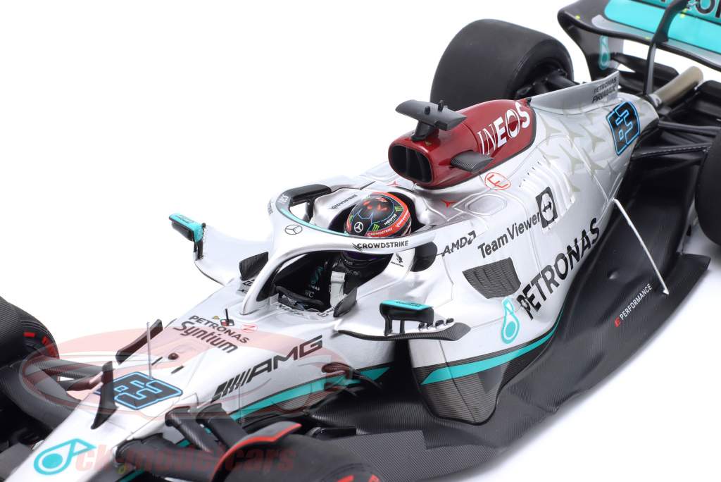 Minichamps 1:18 George Russell Mercedes-AMG F1 W13 #63 方式