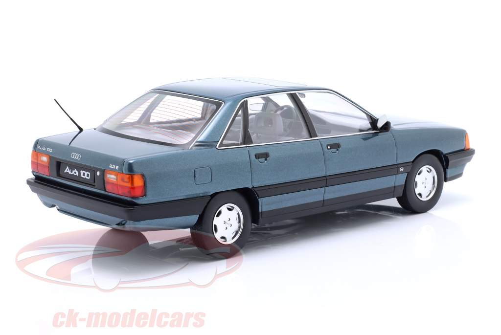 Audi 100 C3 Année de construction 1989 lago bleu vert métallique 1:18 Triple9