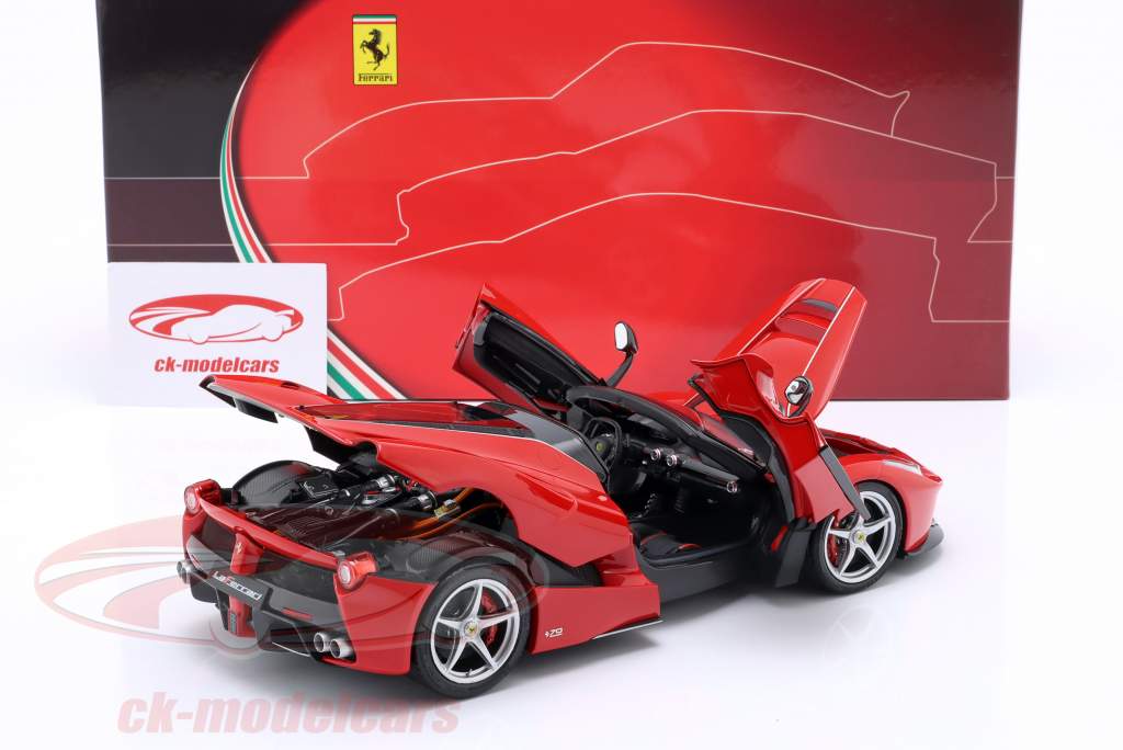 Ferrari LaFerrari Aperta ano de construção 2016 corsa vermelho 1:18 BBR