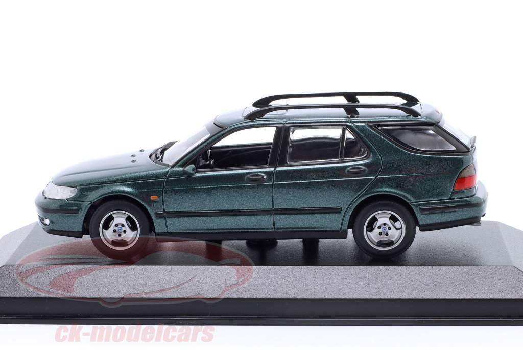 Saab 9-5 Break Année de construction 1999 vert foncé métallique 1:43 Minichamps