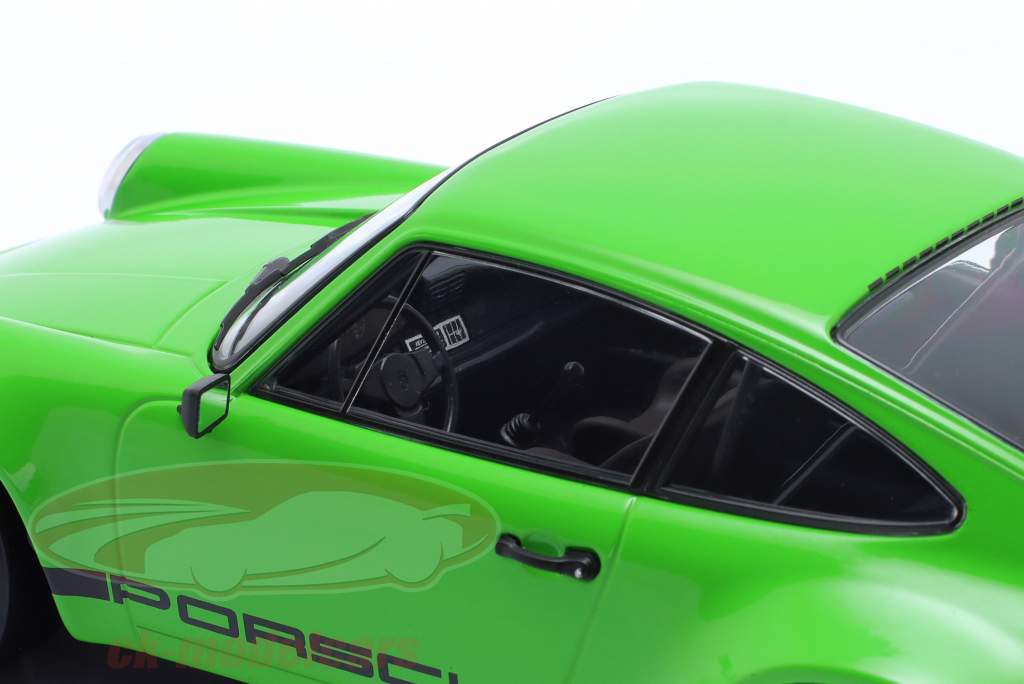 Porsche 911 Carrera 3.0 RSR street version vert 1:18 WERK83