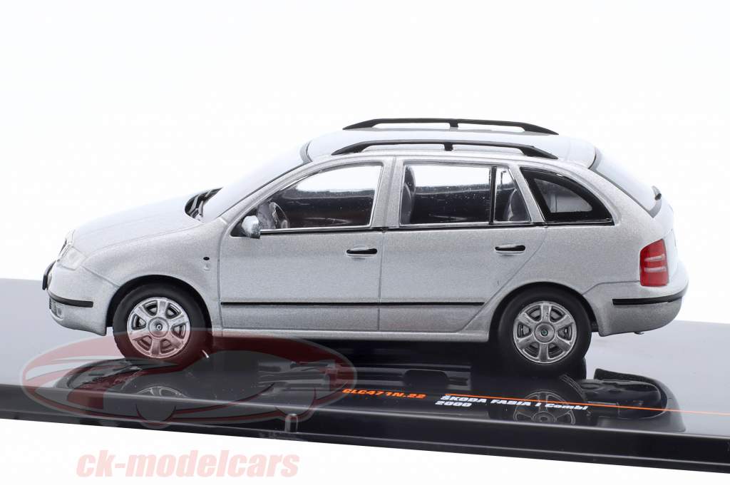 Skoda Fabia I Combi Année de construction 2000 argent 1:43 Ixo