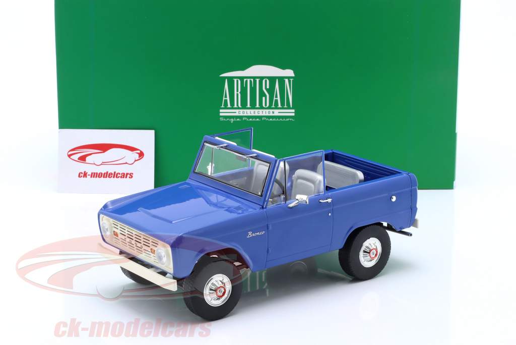 Ford Bronco 建設年 1966 青 / 白 1:18 Greenlight