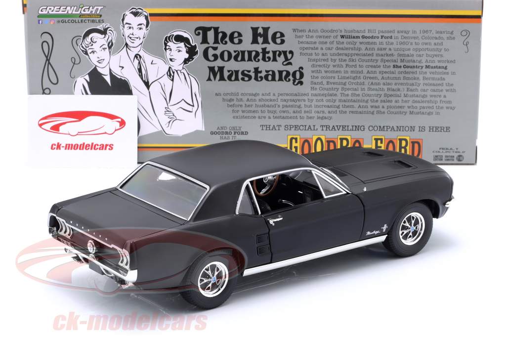 Ford Mustang Coupe 建设年份 1968 磨砂的 黑色的 1:18 Greenlight