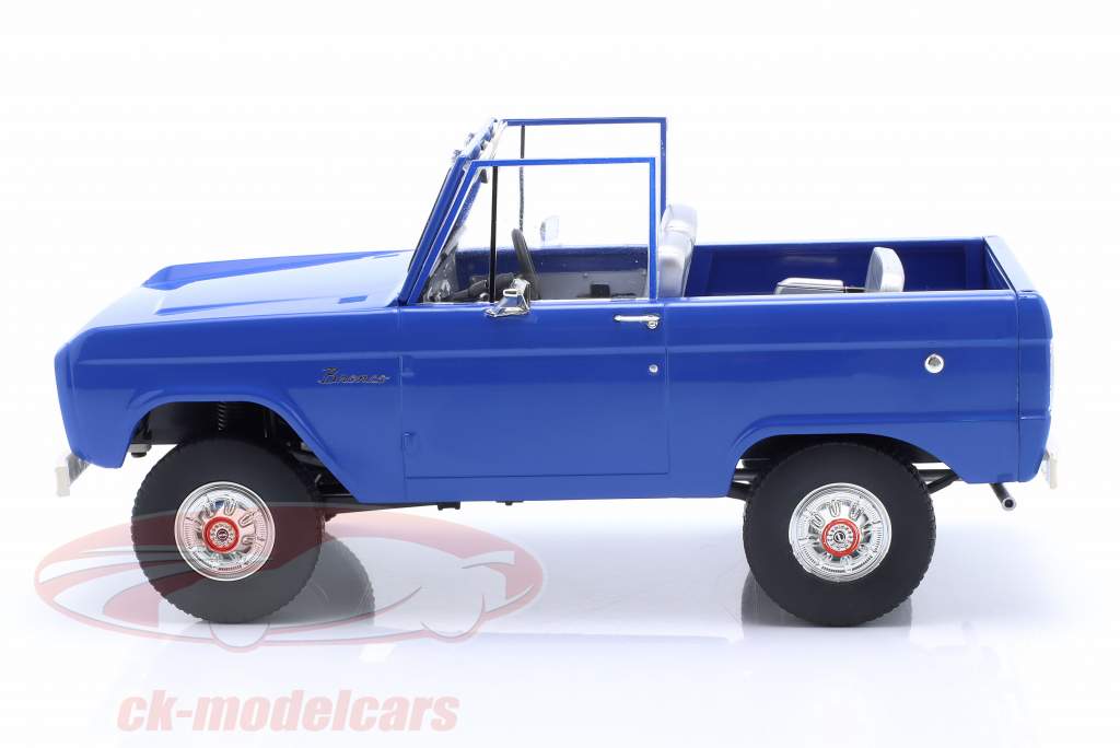 Ford Bronco Año de construcción 1966 azul / blanco 1:18 Greenlight