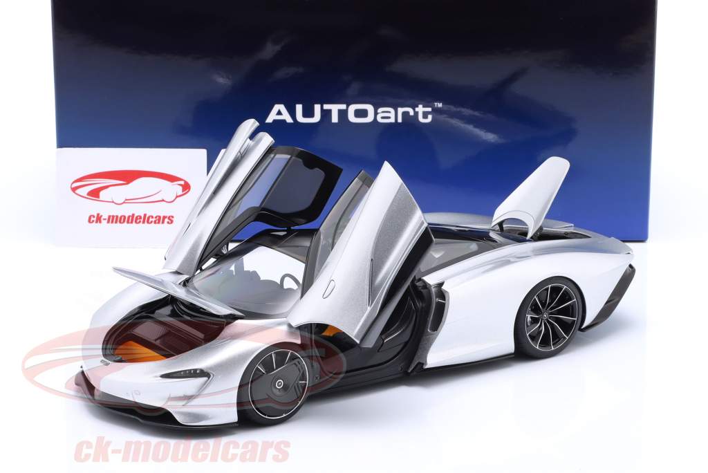 McLaren Speedtail Année de construction 2020 supernova argent 1:18 AUTOart