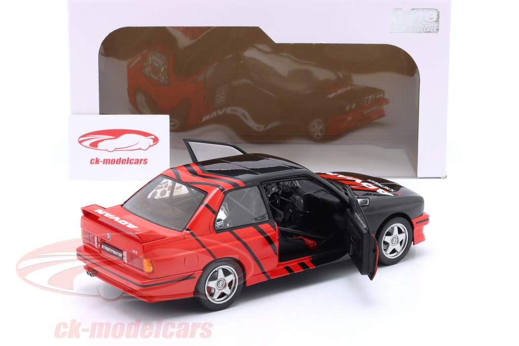 BMW M3 (E30) Advan Drift 1990 noir / rouge 1:18 Solido