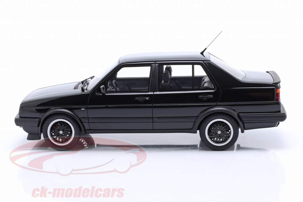 Volkswagen VW Jetta MK2 建設年 1987 黒 1:18 OttOmobile