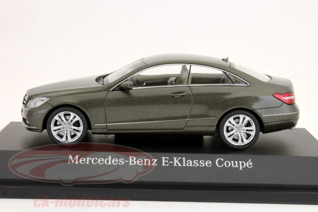 Mercedes-Benz E-Class Coupe C207 станнин серый Schuco 1:43