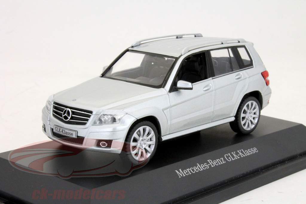 Mercedes-Benz GLK-Class irídio prata 1:43 Schuco