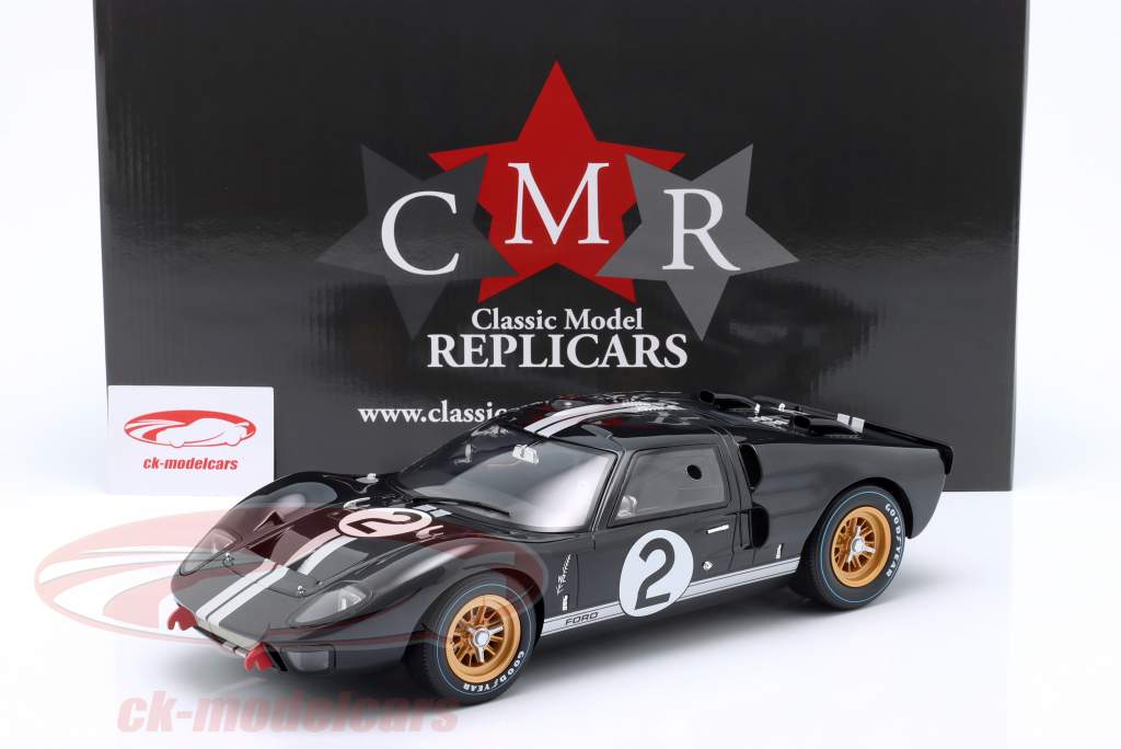 洋書　GT40 Ford GT40 : Anglo American Comp Classic/F847Ae by D. Hodges