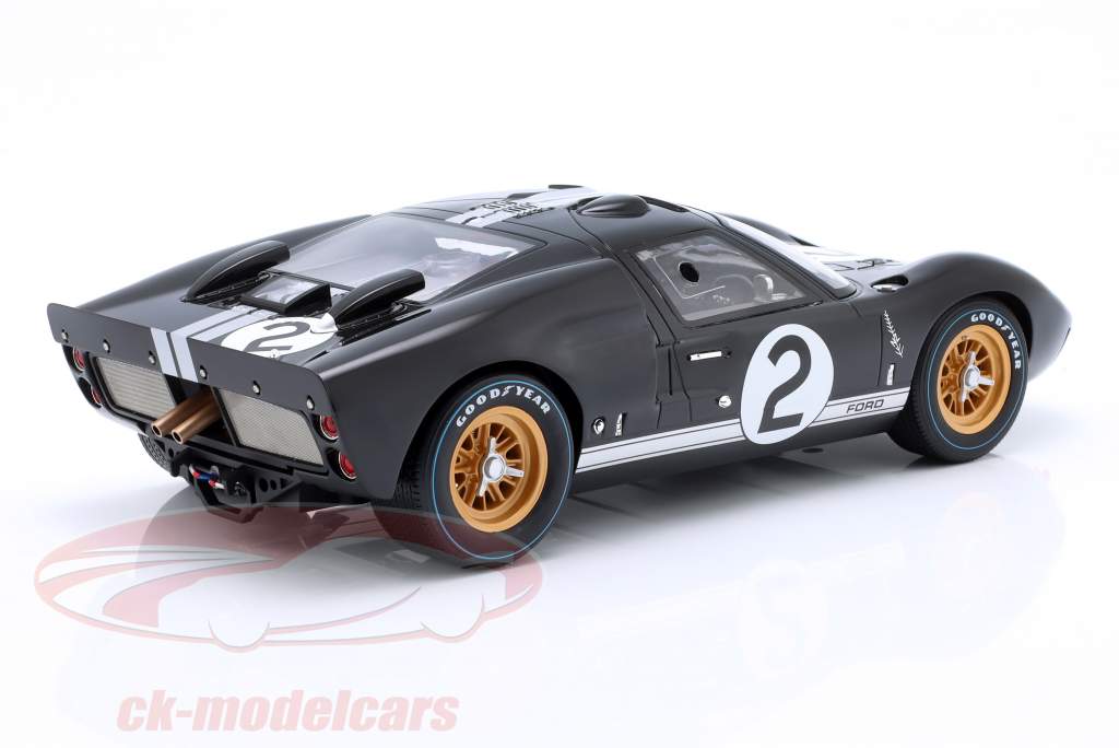 Ford GT40 Mk II #2 gagnant 24h LeMans 1966 McLaren, Amon 1:12 CMR