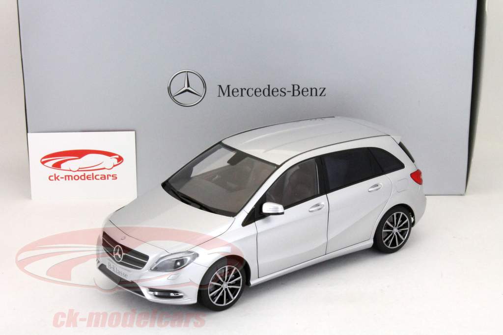 NOREV 1/18 メルセデスベンツ0319 バス NOREV 1/18 メルセデスベンツ0319 バス