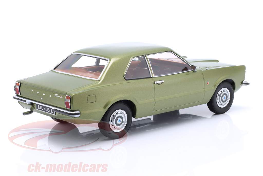 Ford Taunus L limousine year 1971 light green metallic 1:18 KK-Scale