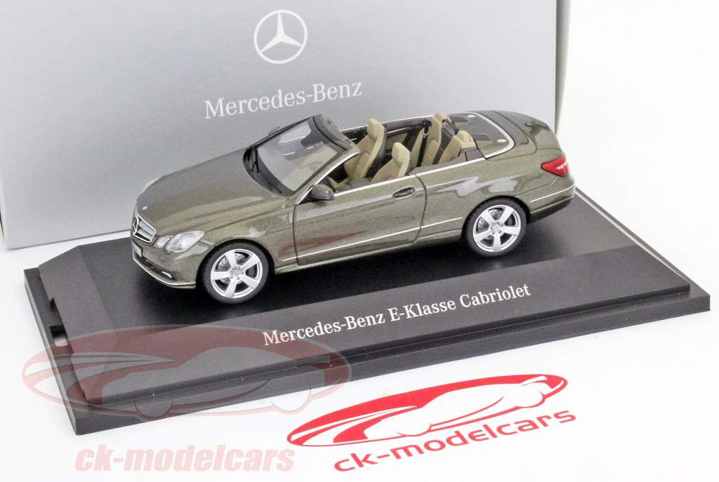 Mercedes-Benz E-Class Cabriolet A207 stannite 1:43 Schuco