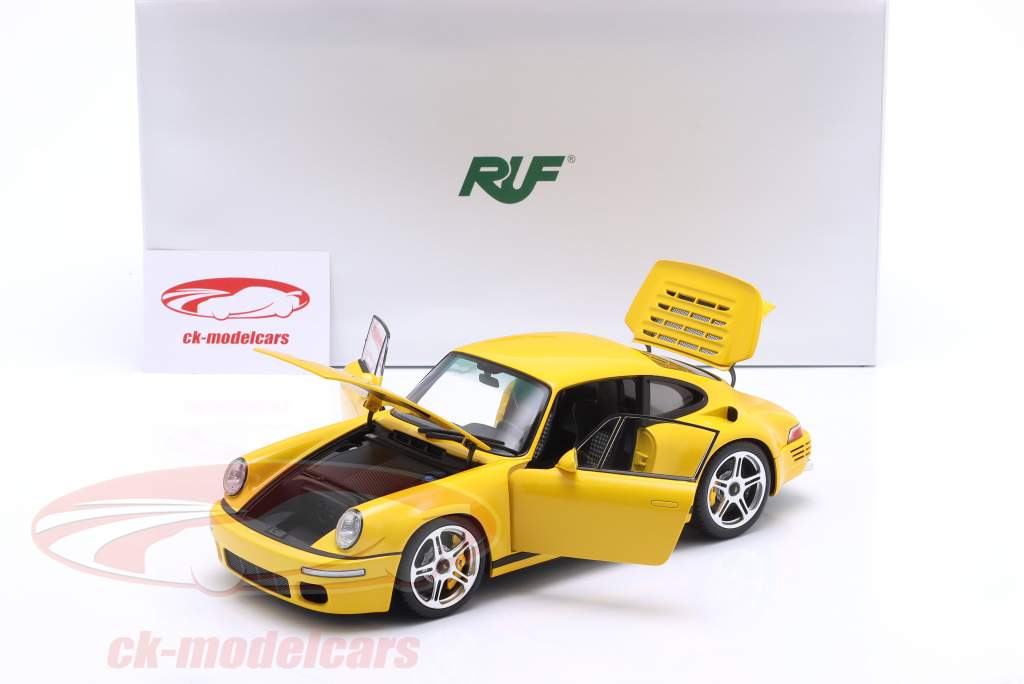 RUF Porsche CTR Anniversary Année de construction 2017 fleurir jaune 1:18 Almost Real