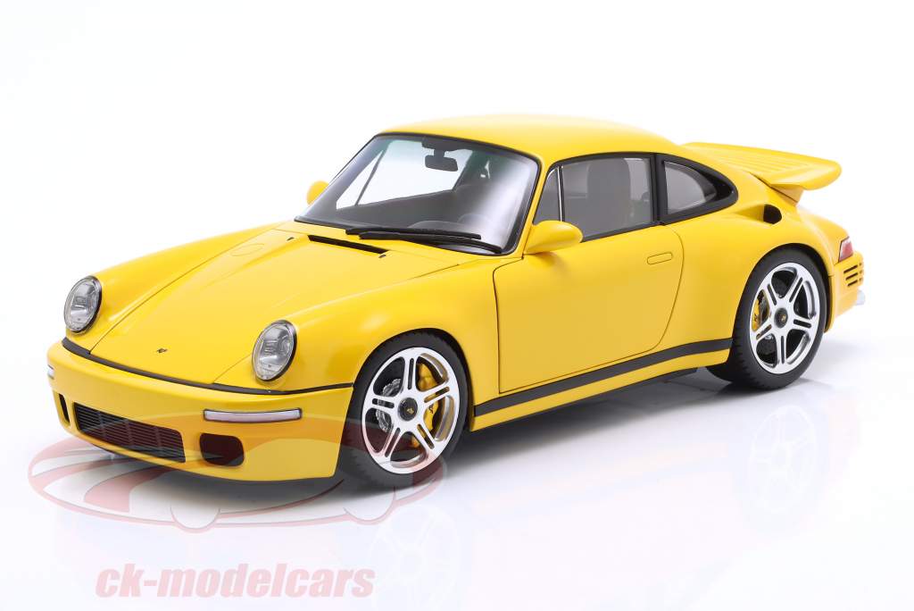 RUF Porsche CTR Anniversary Byggeår 2017 blomst gul 1:18 Almost Real