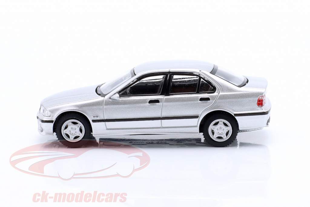 BMW M3 (E36) Année de construction 1994 argent 1:87 Minichamps
