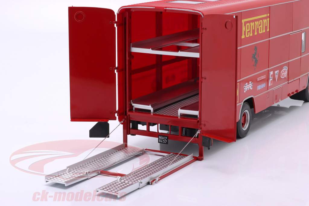 OM Fiat 150 Rolfo Scuderia Ferrari Carrera Auto transportador 70 Años 1:18 CMR