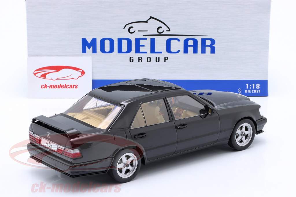 Mercedes-Benz W124 Tuning Byggeår 1986 sort metallisk 1:18 ModelCar Group