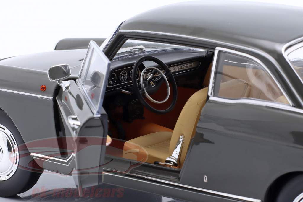 Peugeot 404 Coupe 建设年份 1967 石墨灰 1:18 Norev