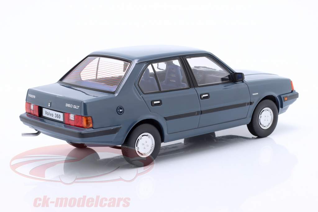 Volvo 360 Ano de construção 1987 azul acinzentado 1:18 Triple9