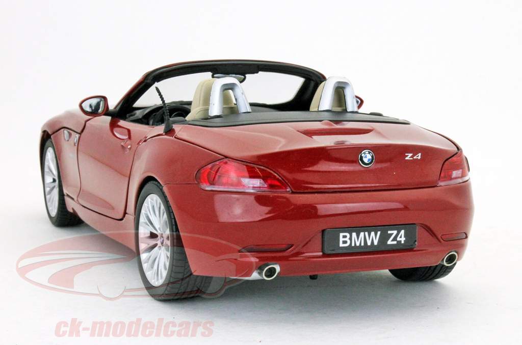 その他 KYOSHO BMW Z4 sDrive35i (E89) 1:18 1/18 Kyosho BMW Z4 sDrive35i Convertible (E89) (Silver