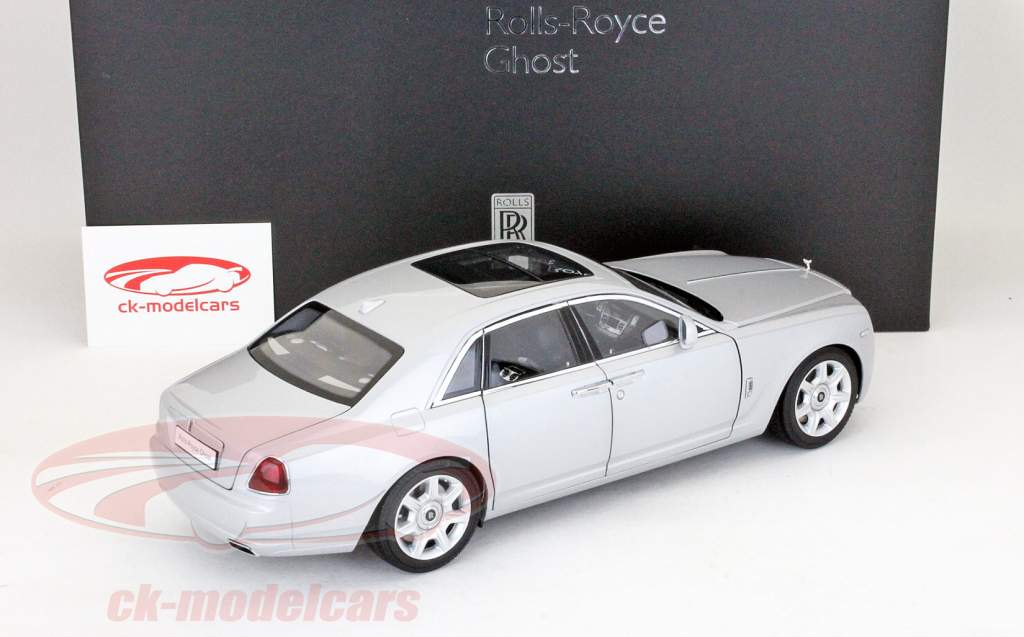 Rolls Royce Ghost SWB Baujahr 2011 silber 1:18 Kyosho