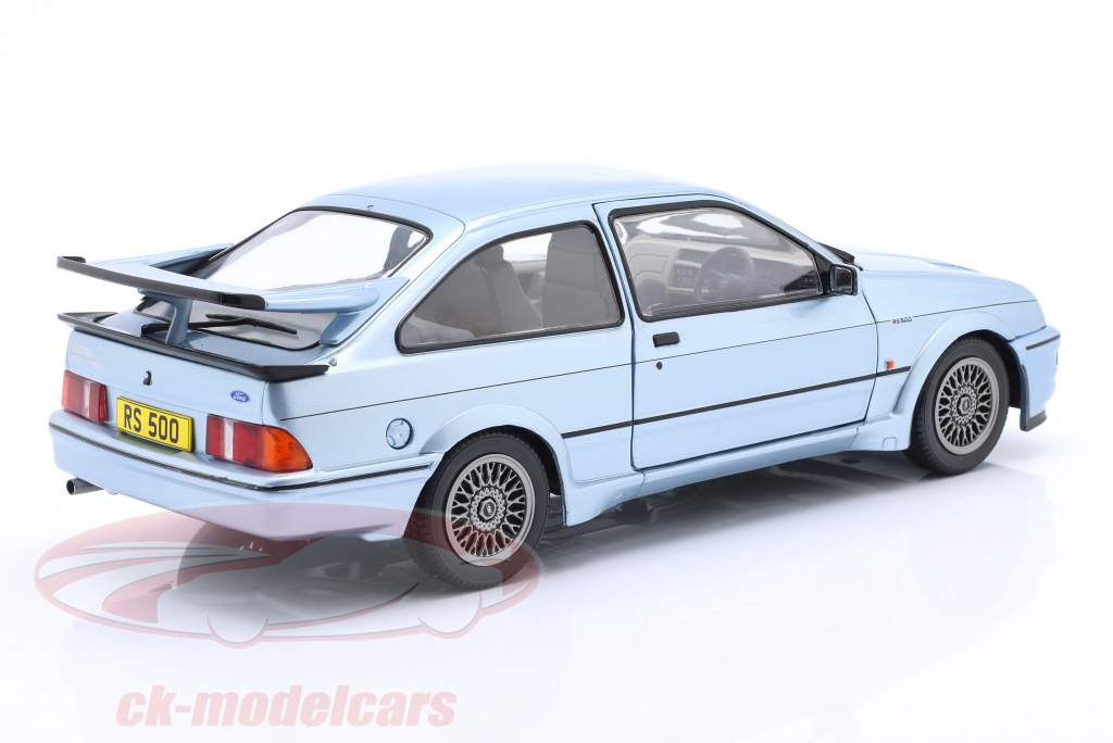 Ford Sierra RS500 Année de construction 1987 bleu glacier 1:18 Solido