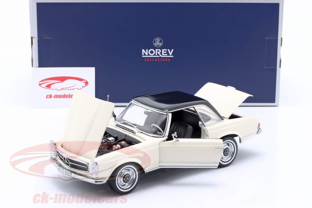 レベル　1/18　ベンツ　２３０E 1990 MERCEDES-BENZ 230 E LIGHT BLUE 1/18 DIECAST MODEL CAR