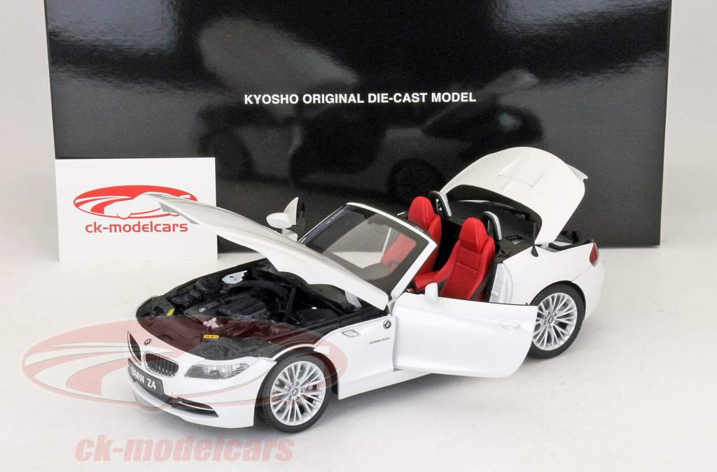 a*2様 京商　BMW Z4 sDrive35i (E89) ミニカー 1/18 Kyosho 1:18 BMW Z4 sDrive35i (E89) white metallic 08771PW